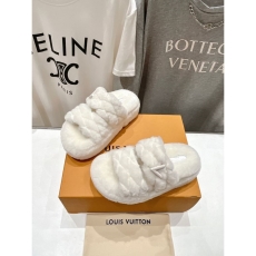 Louis Vuitton Slippers